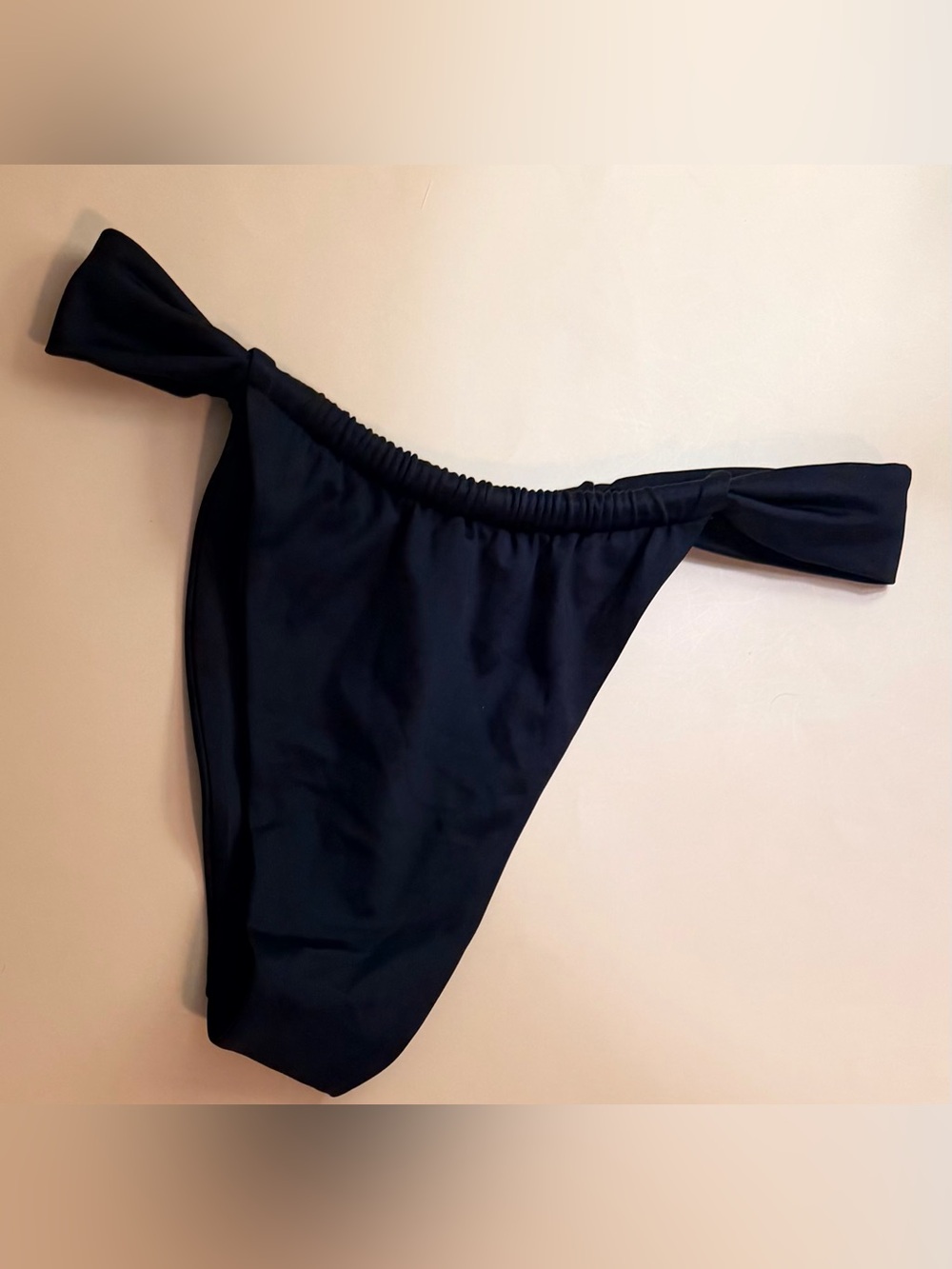 437 High-Leg Ruched Bikini Bottom - Black / Size Small